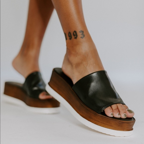 LAST PAIR matisse one kiss slides - Picture 6 of 7